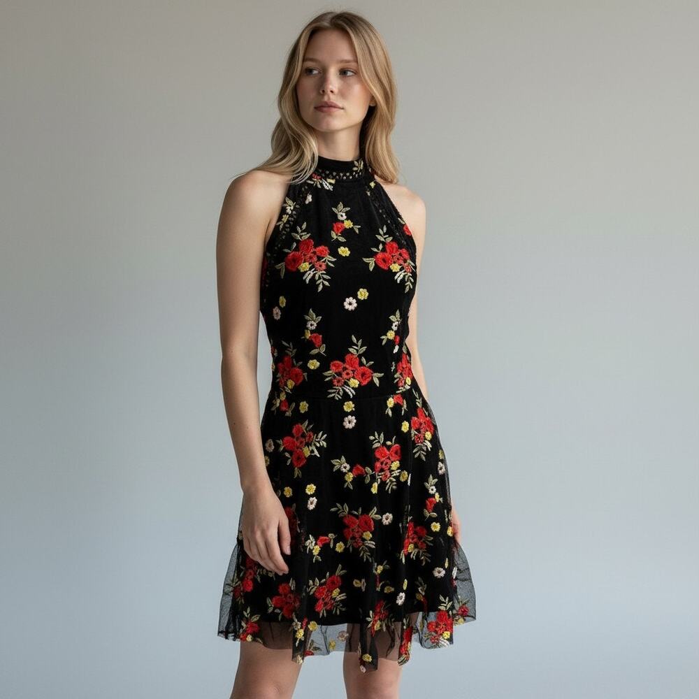 Ultra Pink Lace Black Dress Embroidered Floral Women's Size M Lagenlook Preppy
